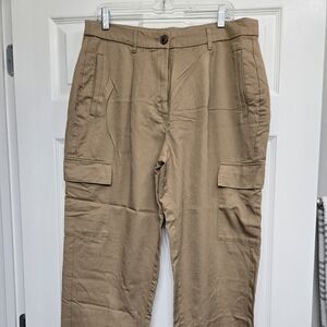 Old Navy Women's Khaki Cargo Pants